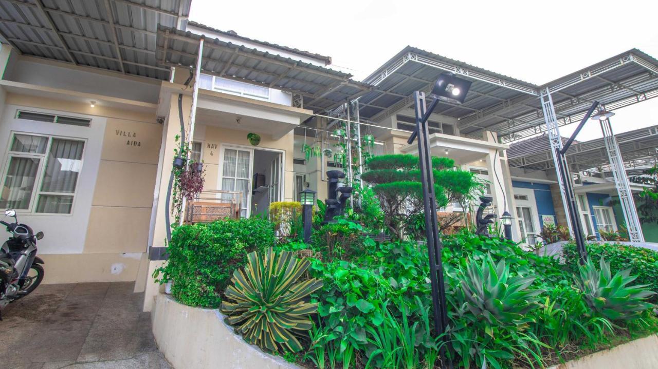 Villa El Nino 5 Bedroom Dengan Rooftop Mountain View Batu  Esterno foto